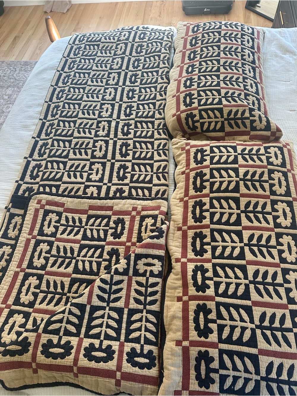 Schoolhouse Quilt set in Black, Beige, and Burgundy